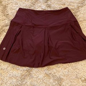 Lululemon running tennis skirt 6T plum